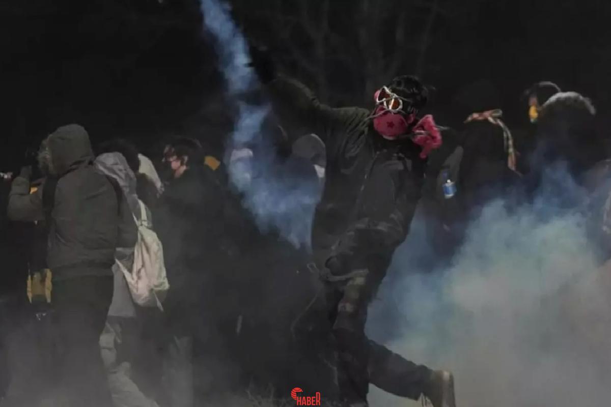 İçişleri Bakanı Ali Yerlikaya, İmamoğlu protestolarına ilişkin son bilançoyu paylaştı.