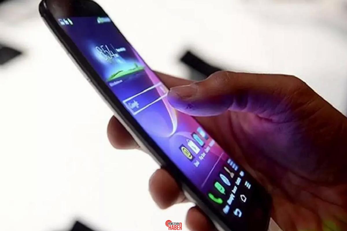 İsveç hükümeti, okullarda akıllı cep telefonlarının yasaklanmasına karar verdi. Eğitim