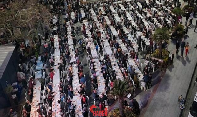 Burhaniyeliler, Kadir Gecesi’nde her yıl olduğu üzere bu yıl da