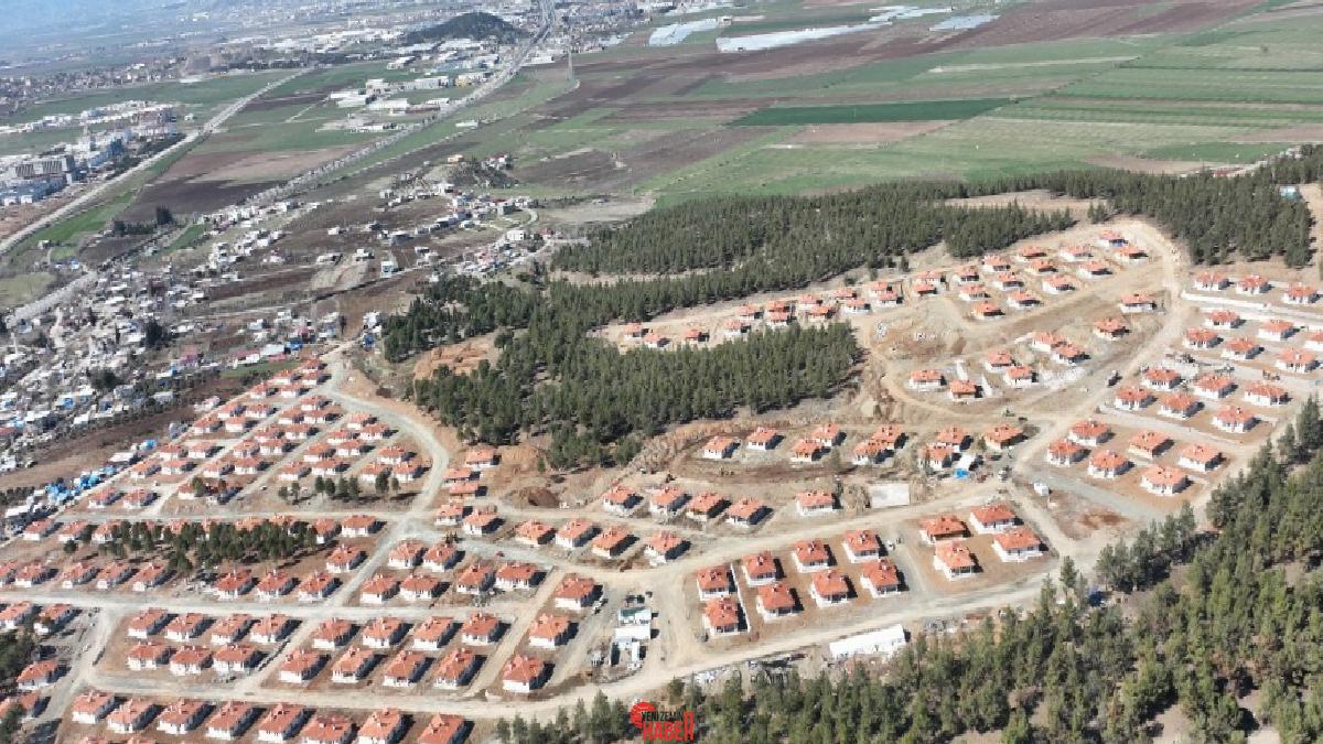 6 Şubat zelzelelerinin merkezi Kahramanmaraş'ta binlerce bina yine yapılırken, köy