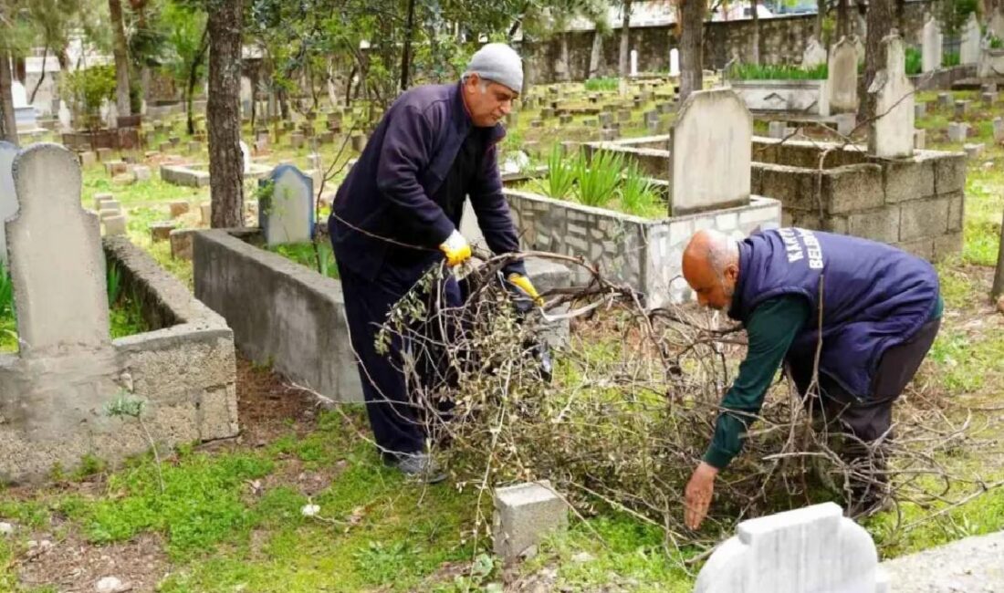 Adıyaman Kahta Belediyesi, Kadir Gecesi ve Ramazan Bayramı öncesinde mezarlıkların