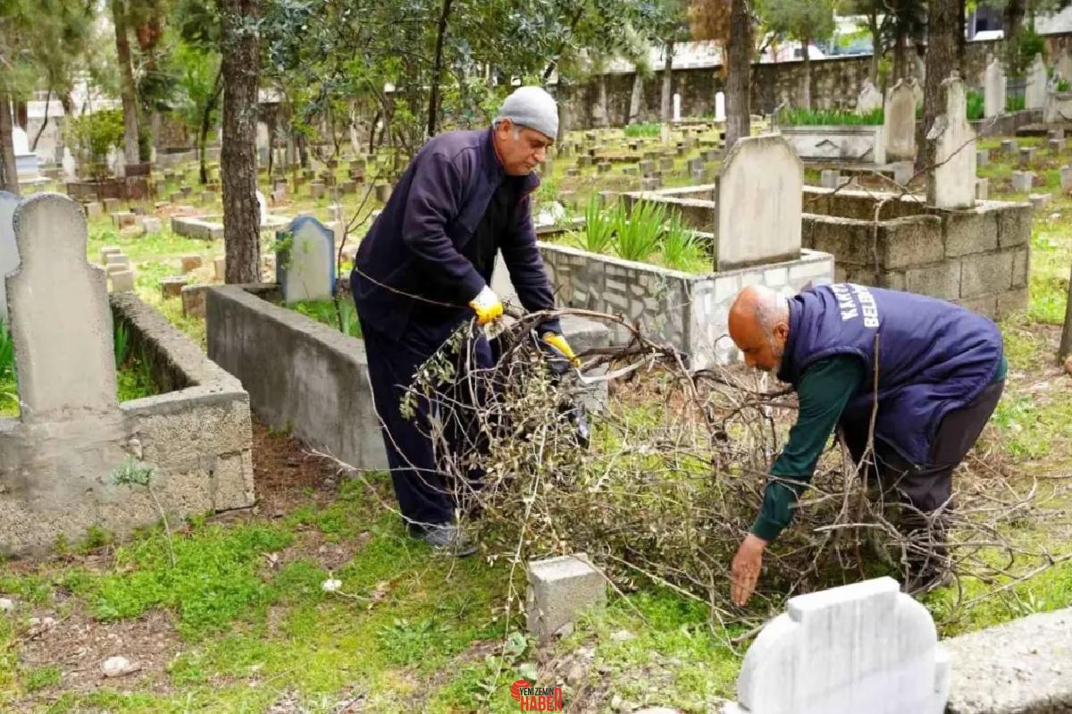 Adıyaman Kahta Belediyesi, Kadir Gecesi ve Ramazan Bayramı öncesinde mezarlıkların