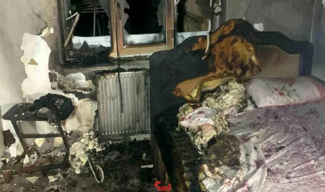 Karaman'da iftar saatinde bir meskene molotoflu atak düzenlendi, yangın çıktı.