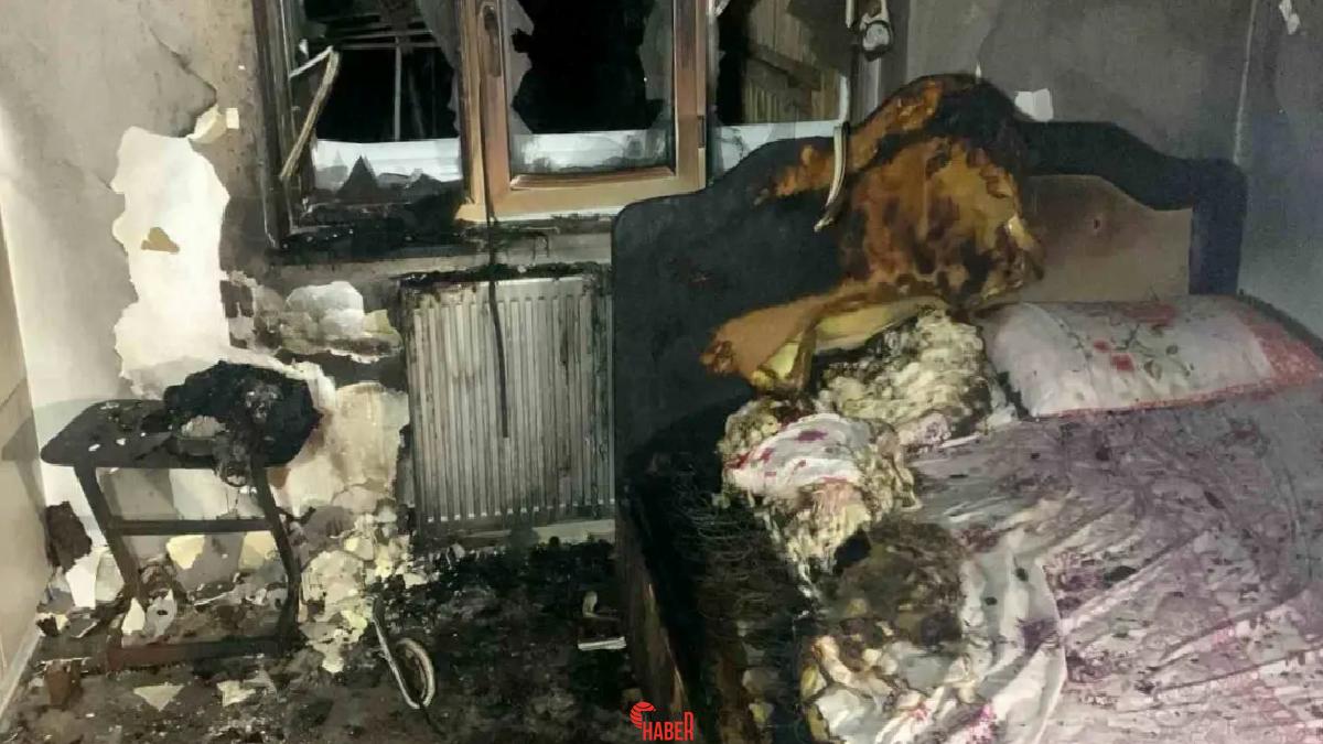 Karaman'da iftar saatinde bir meskene molotoflu atak düzenlendi, yangın çıktı.