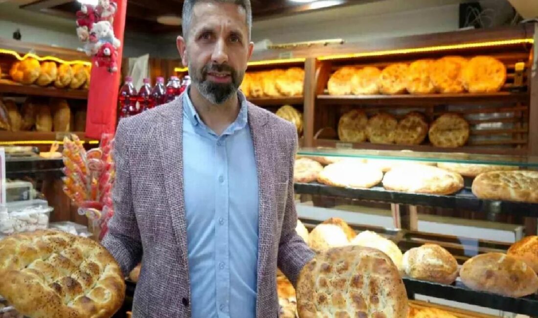 Kastamonu'da 3 metre uzunluğundaki Ramazan pidesi 600 liraya satıldı, toplumsal