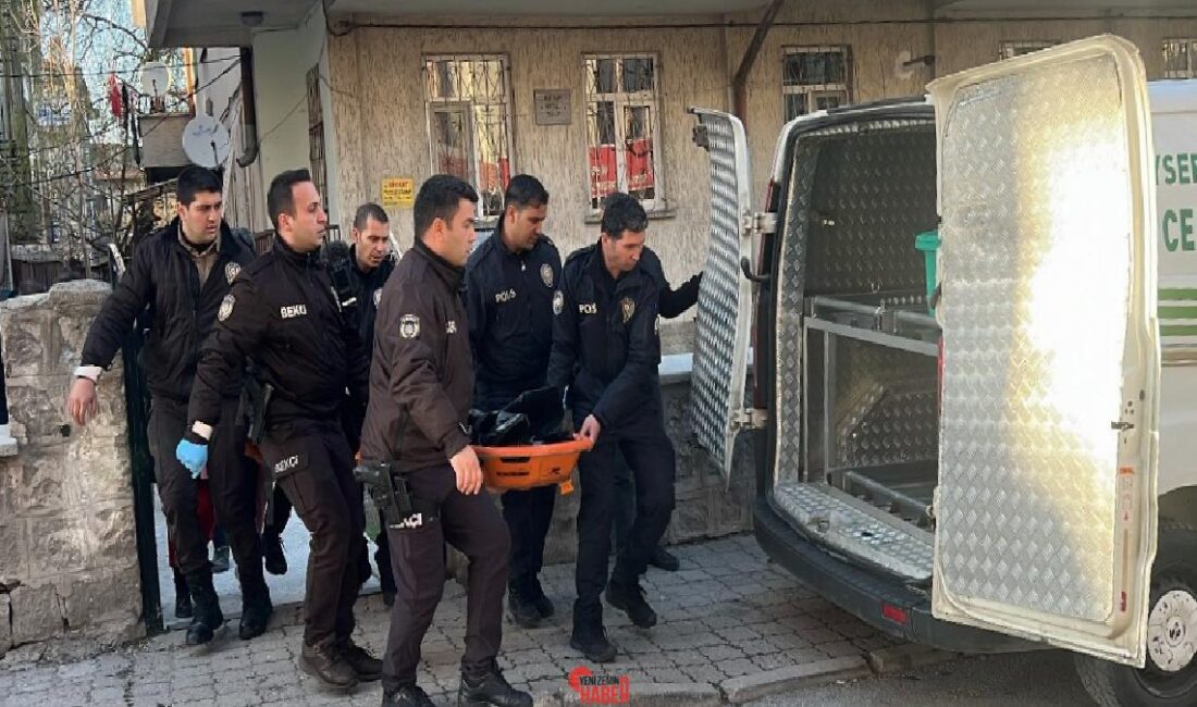 Kocasinan ilçesinde tartıştığı annesini bıçaklayarak öldüren 17 yaşındaki M.C. isimli