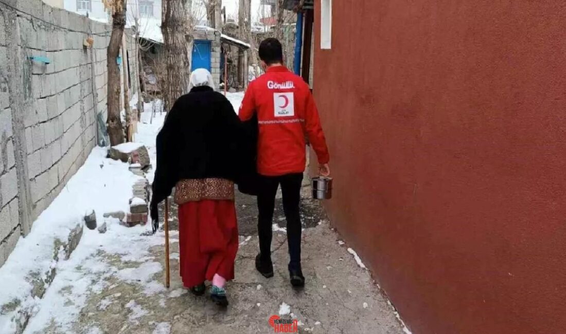 Kızılay Ağrı Şubesi, 4,450 gereksinim sahibine ramazan boyunca meskenlerine iftar