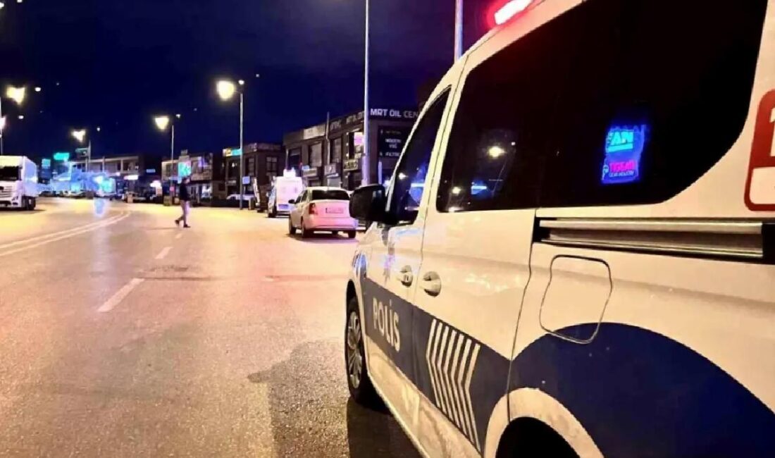 Konya'da hasımlık nedeniyle çıkan hengamede 2 kişi yaralandı, kuşkulu aranıyor.