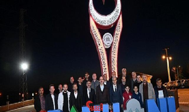 Konya Büyükşehir Belediye Başkanı Uğur İbrahim Altay, Kadınhanı’nda esnaf ziyaretlerinde