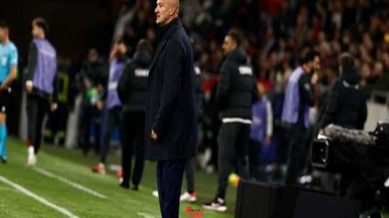 UEFA Uluslar Ligi play-off çeşidi rövanş maçında alanında Türkiye'ye 3-0