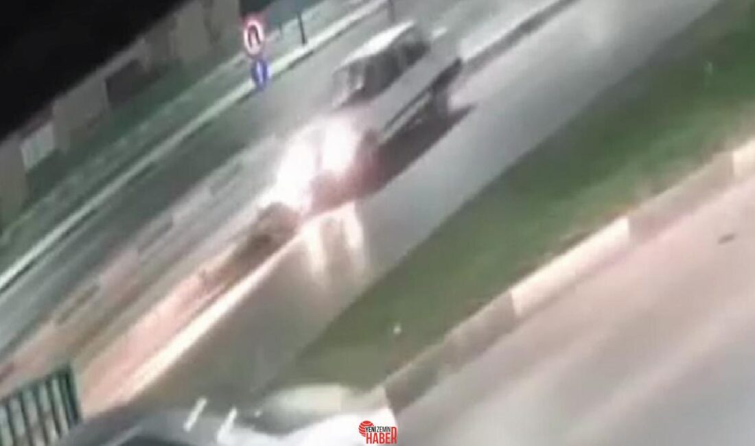 Manisa'da trafik kazasında ağır yaralanarak hastaneye kaldırılan ve 8 günlük