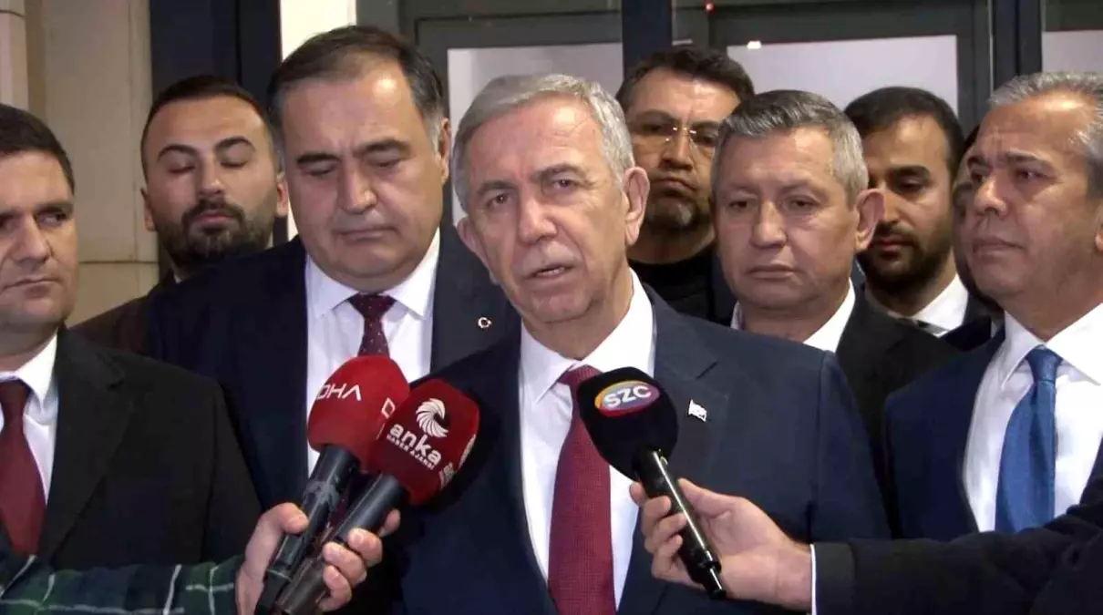 Ankara Büyükşehir Belediye Başkanı Mansur Yavaş, gözaltına alınan İstanbul Büyükşehir