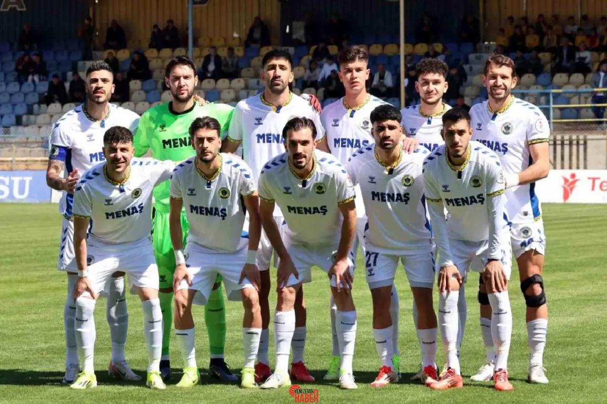 Menemen FK, yarın Somaspor ile 29. hafta maçında karşılaşacak. Kritik