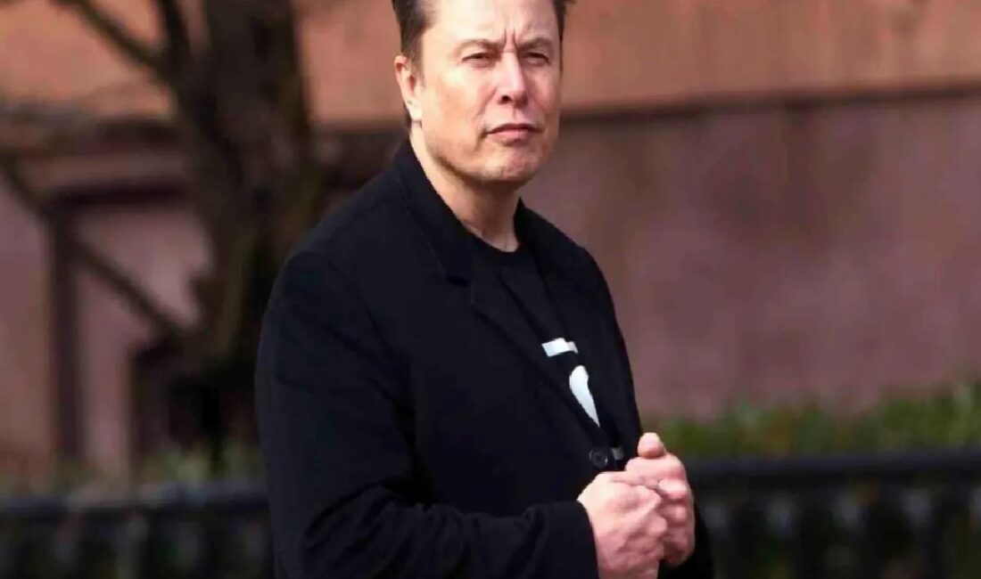 Elon Musk, Polonya Dışişleri Bakanı'na Starlink ile ilgili sert karşılık