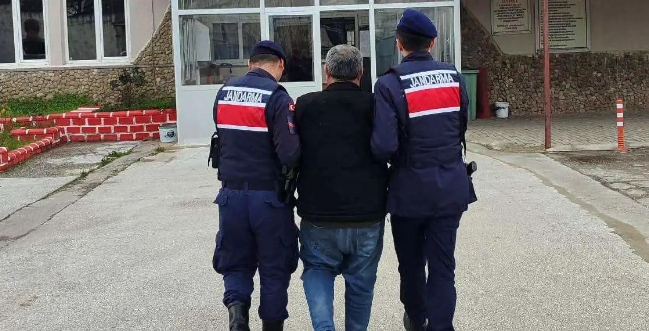 Jandarma, 7 yıl 11 ay mahpus cezası bulunan Y.K.'yı Aydın'ın