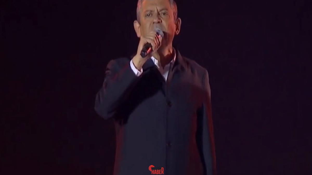 Cumhuriyet Halk Partisi Genel Lideri Özgür Özel, gözaltına alınan İBB