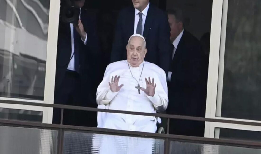 Vatikan Devlet Başkanı Papa Franciscus'un çift taraflı zatürre teşhisiyle 38