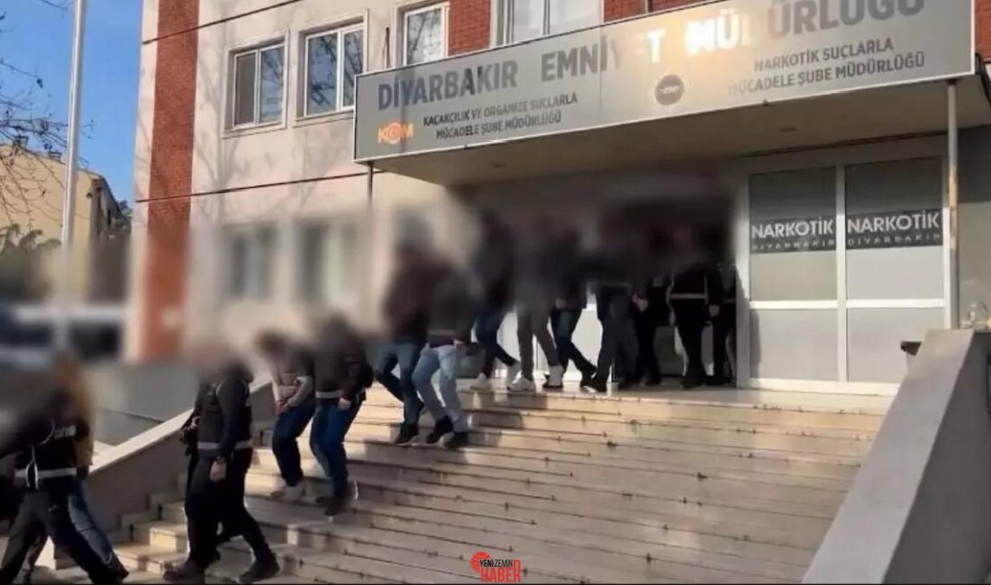 Diyarbakır merkezli operasyonda 45 kişi gözaltına alındı, 26'sı tutuklandı.