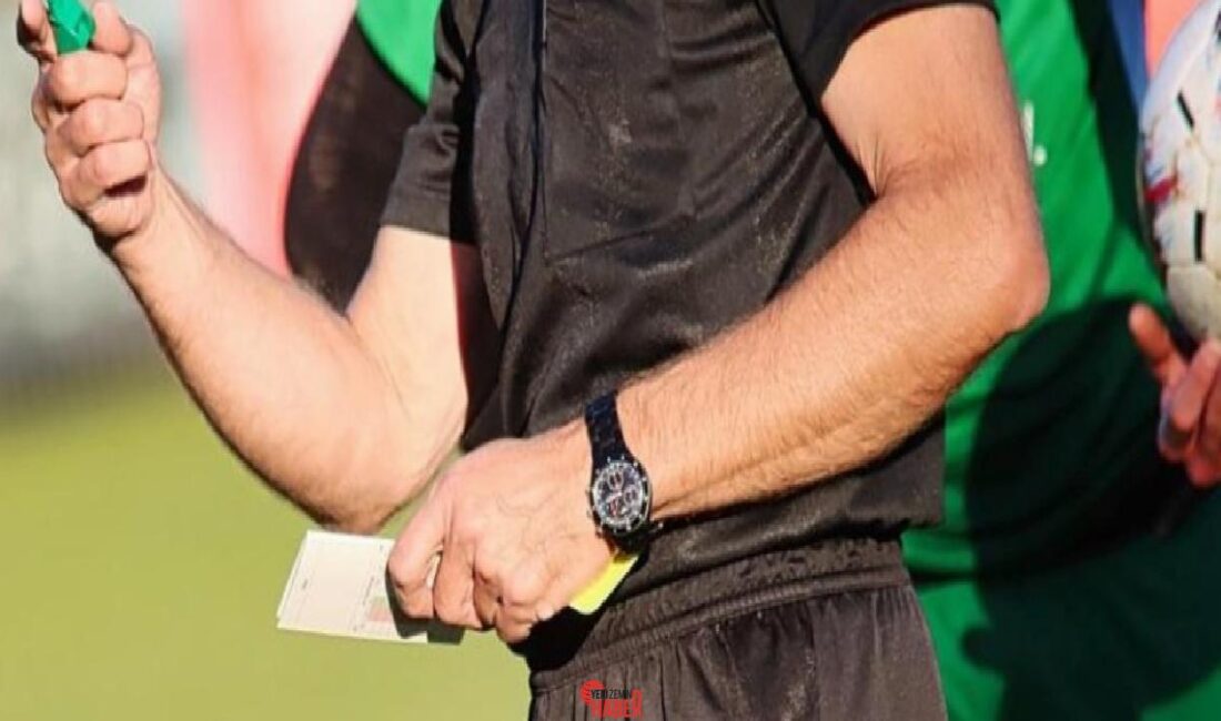 Rusya Futbol Federasyonu, devre ortasında ligdeki tüm hakemleri palavra makinesi