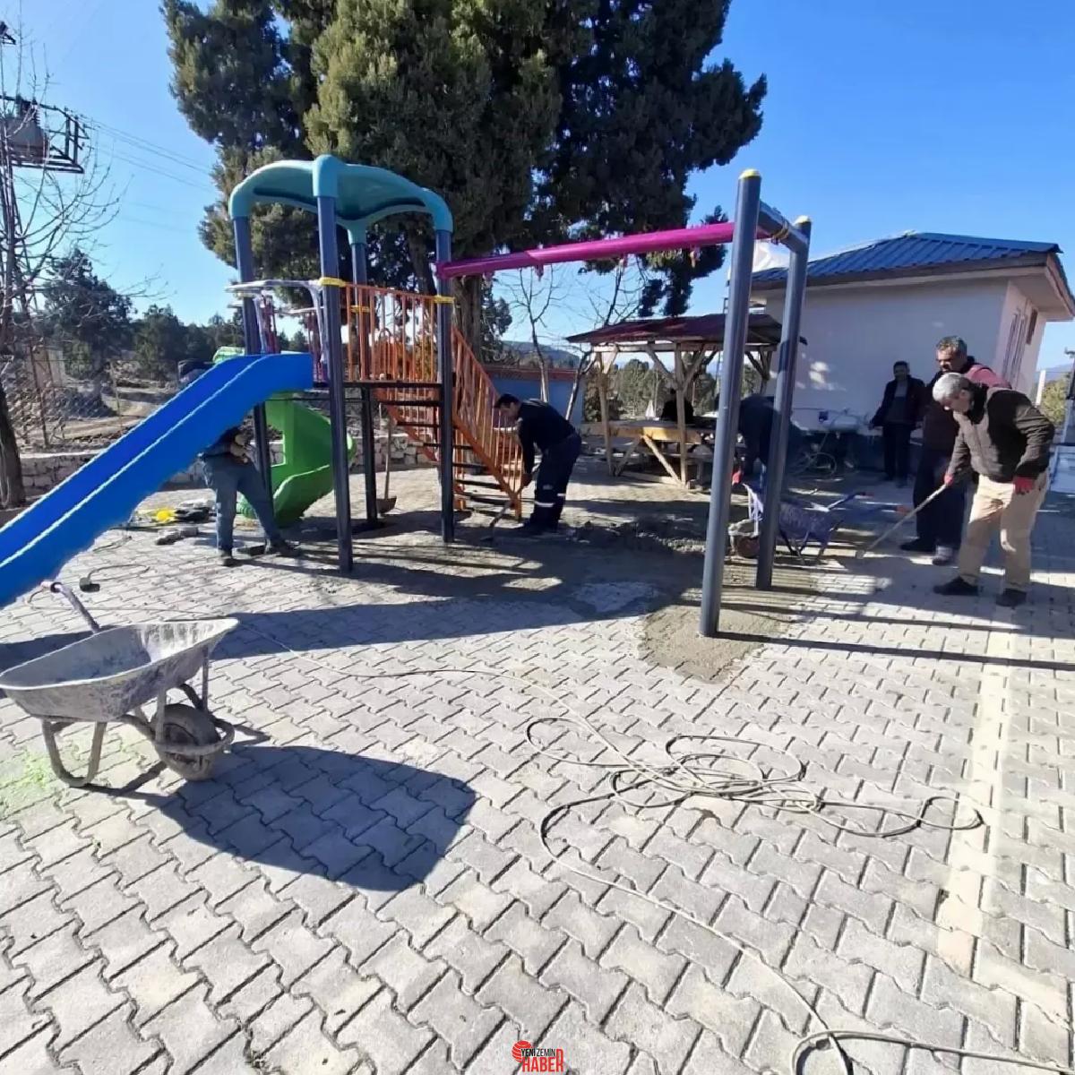 Adana'nın Saimbeyli Belediye Başkanı Mahmut Dal, baharda çocukların doğa ile