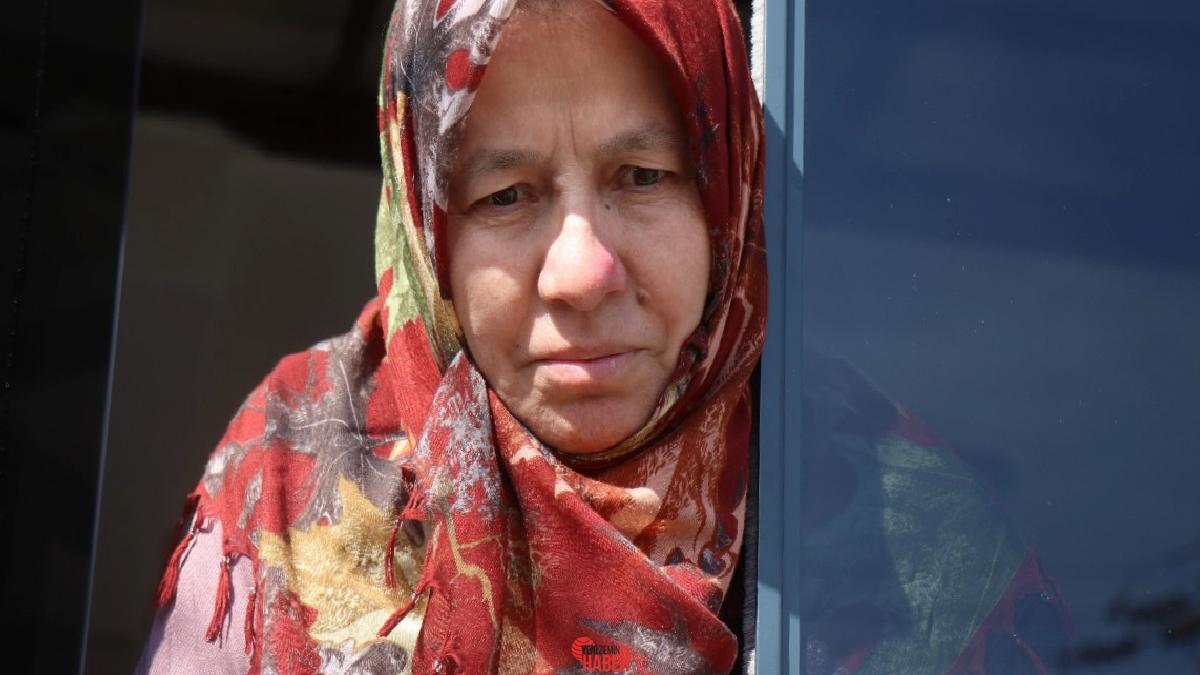 Ferizli ilçesinde okul zilinden rahatsız olup müdürünün boğazını kesen bipolar