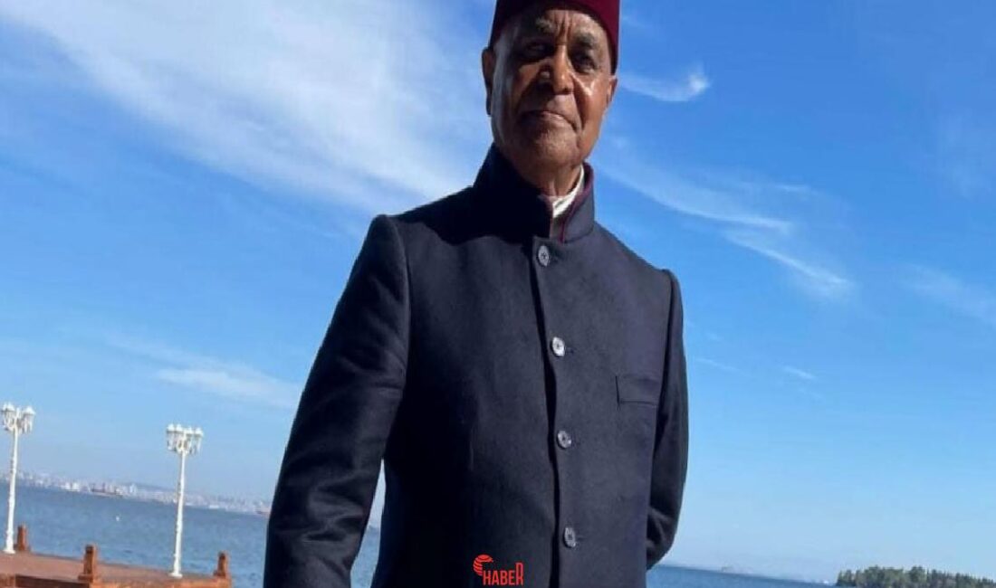 Şakir Paşa Ailesi dizisinde "Lala" karakterini canlandıran oyuncu İbrahim Sevimli,