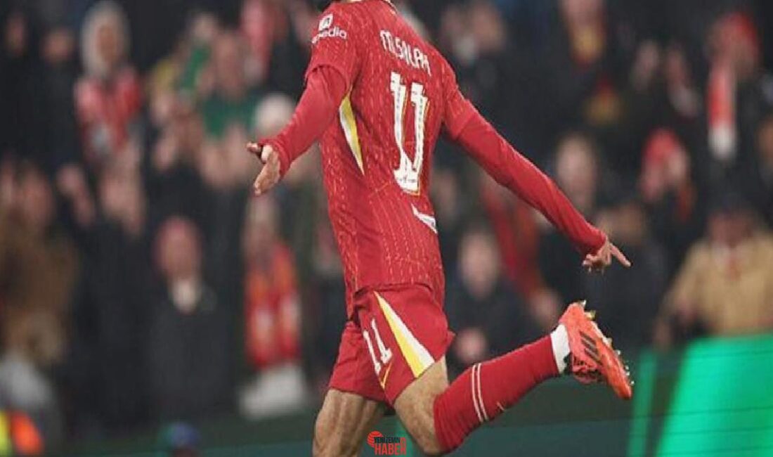 Mısırlı yıldız futbolcu Muhammed Salah, Liverpool tarihinin 3'üncü, Premier Lig'in