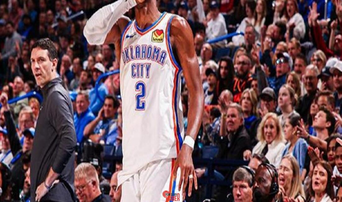 Amerikan Basketbol Ligi'nde (NBA) Oklahoma City Thunder, sahasında Houston Rockets'ı