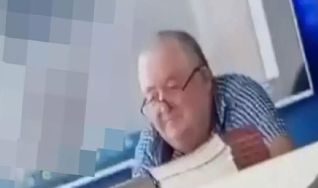 Rusya'nın Başkortistan bölgesindeki bir okulda, 40 yıllık fizik öğretmeni Razif
