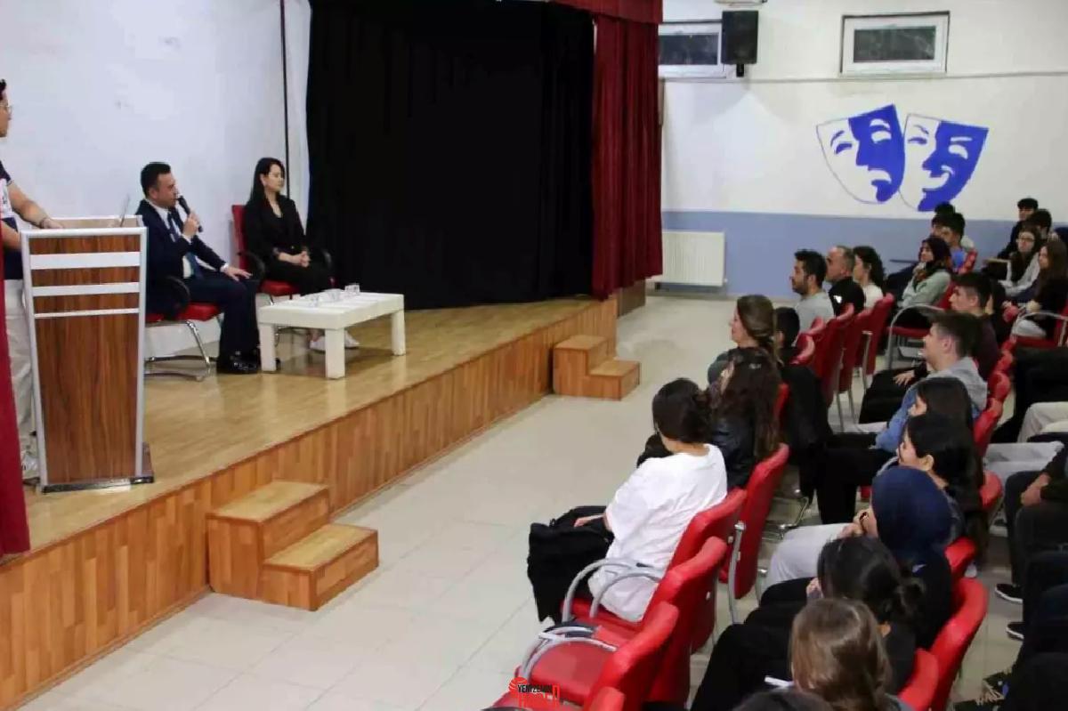 Sivrihisar Belediye Başkanı Habil Dökmeci, 'İftarda Buluşalım, İftarda Konuşalım' programı