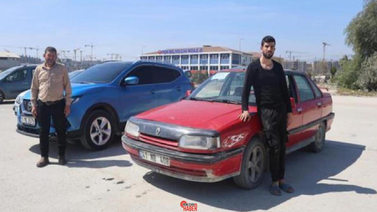 Hatay'da yaşayan ve ülkelerine dönmeyi planlayan Suriyeliler, araçlarını satabilmek için