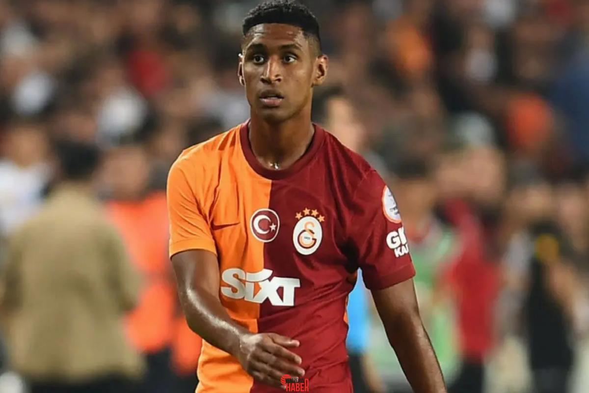 Galatasaray'dan Yunan ekibi Panathinaikos'a transfer olan Brezilyalı futbolcu Tete, 11