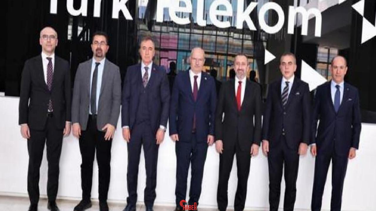 Türk Telekom, ulusal teknolojiler geliştirme vizyonu kapsamında; yerli akıllı telefon,