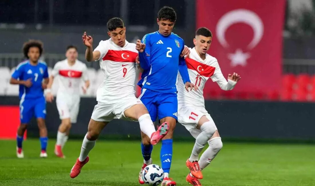 U20 Ulusal Kadro, İstanbul'da İtalya'ya 3-0 kaybetti. Son maç Romanya