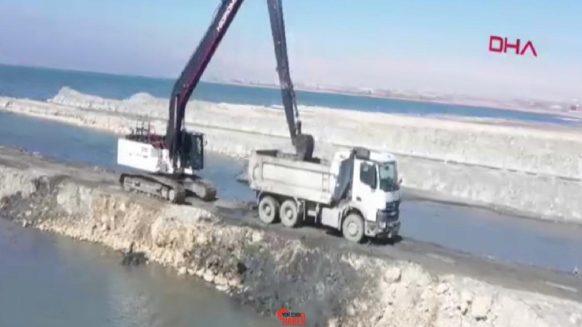 Bir müddet orta verilen taban çamuru temizliğinin tekrar başlamasıyla birlikte