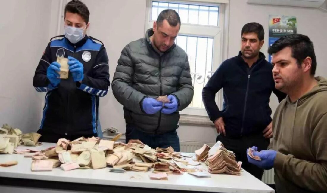 Yalova'da zabıta, dilenciden 164 bin TL ile 10 Euro ve