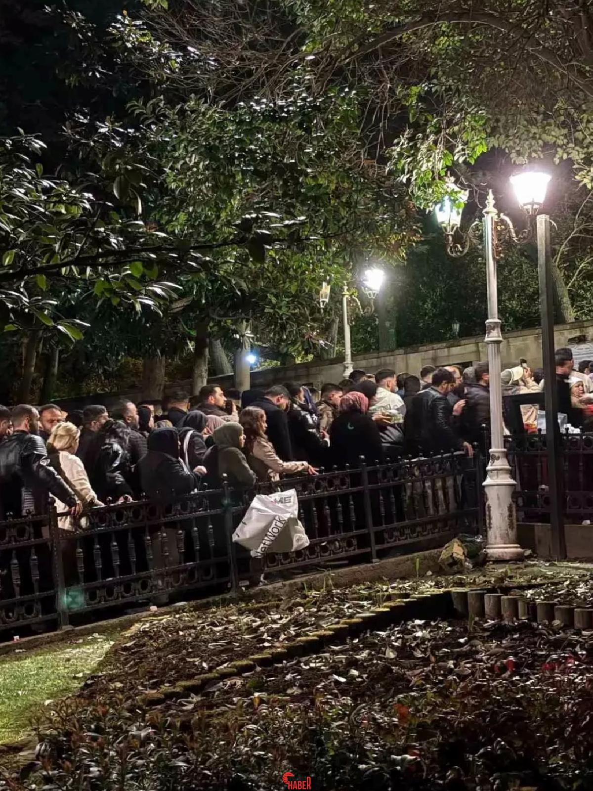 Kadir Gecesi'nde Yuşa Tepesi'ne ağır ziyaretçi akını gerçekleşti, dualar edildi.