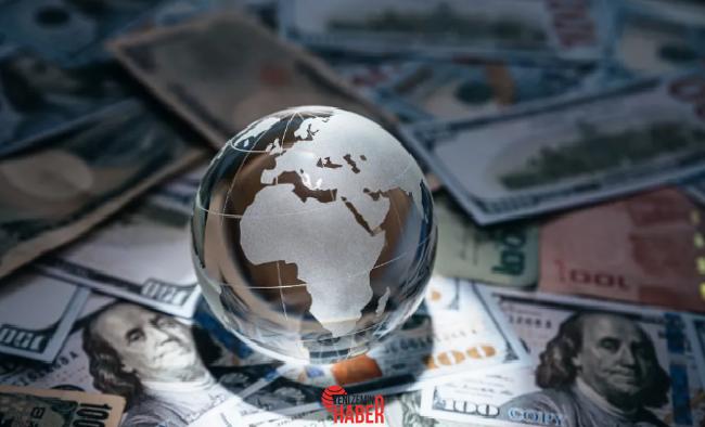 Kısa vadede, ABD'nin yeni ticaret siyaseti ve iktisat siyasetlerindeki belirsizlik