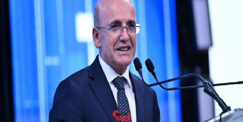 Hazine ve Maliye Bakanı Mehmet Şimşek, uygulanan ekonomik programda değişikliğe