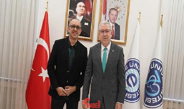 Ege Üniversitesi Mühendislik Fakültesi Dokuma Mühendisliği Kısmı bölümle güçlü iş