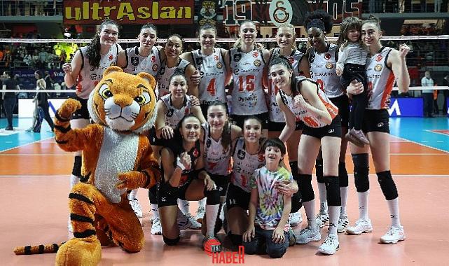 Vodafone Sultanlar Ligi play-off 3.lük/4.lük serisinin ikinci müsabakasında konutunda Galatasaray