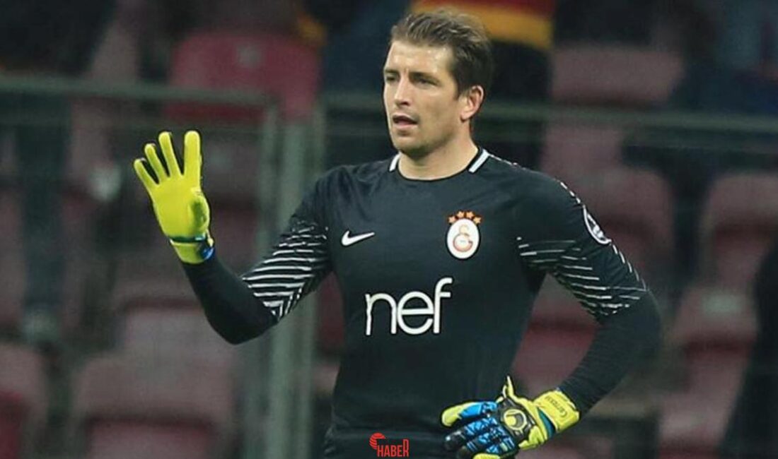 Galatasaray’da 2017-2018 döneminde 1 yıl forma giydikten sonra futbolu bırakan