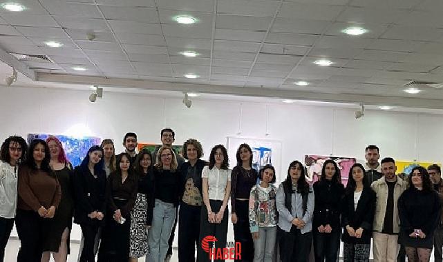 Ege Üniversitesi Eğitim Fakültesi Hoş Sanatlar Eğitim Bölümü’nde tahsil gören
