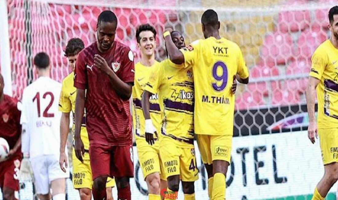 Trendyol Muhteşem Lig'in 30. haftasında Eyüpspor deplasmanda Hatayspor'u 1-0 mağlup
