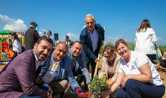 Güzelbahçe Belediyesi, Kahramandere Mahallesi’ndeki 3 dönümlük toprağa 500’e yakın sakız