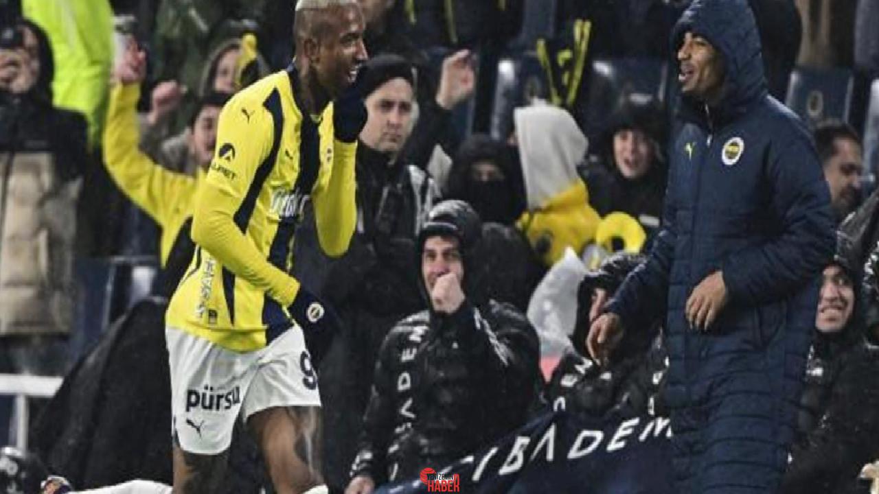Fenerbahçe'nin Trendyol Süper Lig'in 30. haftasında Trabzonspor'u 4-1 yendiği maçta