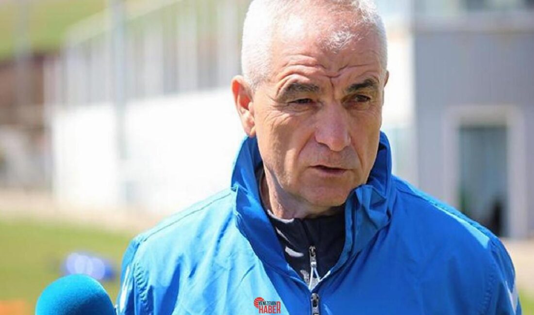 Sivasspor Teknik Yöneticisi İstek Çalımbay, Galatasaray ile deplasmanda oynayacakları maç