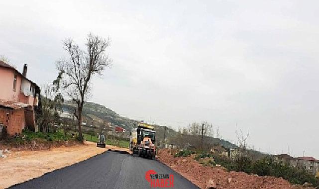 Büyükşehir Belediyesi, Kartepe’de eski ve yıpranmış yolların yenilenmesine yönelik asfalt