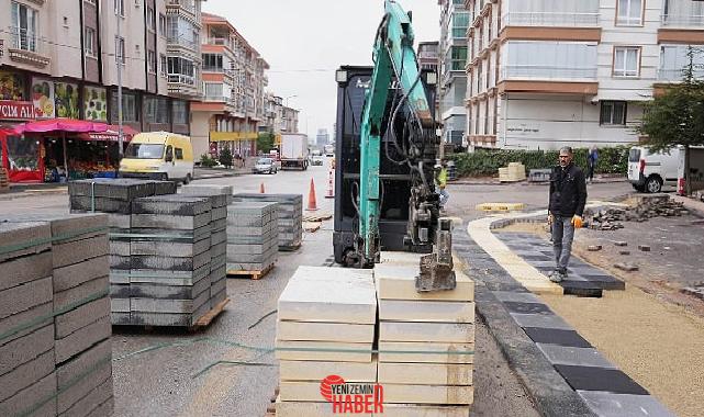 Keçiören Belediyesi tarafından ilçedeki bozuk ve yıpranmış kaldırımların yenilenmesi için