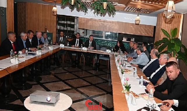 Kemer Turizm Kurulu, Kaymakam Ahmet Solmaz başkanlığında ilçe merkezinde bulunan